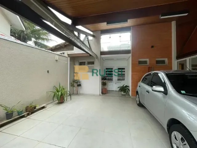Casa 2 quartos e 2 banheiros, à venda, no bairro Jardim Esplanada em São José dos Campos