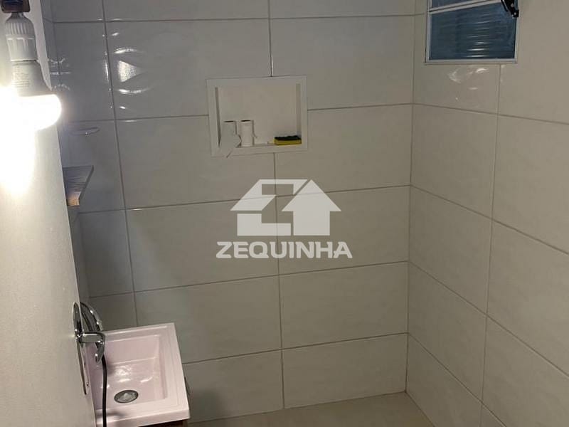 Casa para alugar com 1 quarto, 40m² - Foto 6