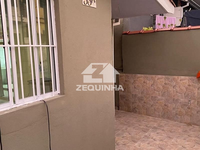 Casa para alugar com 1 quarto, 40m² - Foto 8