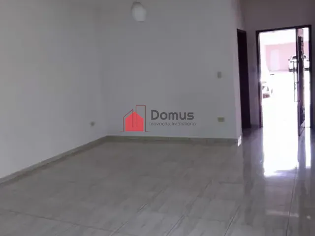 Casa 3 quartos e 3 banheiros, à venda, no bairro Loteamento Industrial Água Preta em Pindamonhangaba