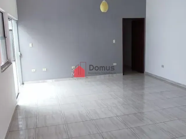 Casa 3 quartos e 3 banheiros, à venda, no bairro Loteamento Industrial Água Preta em Pindamonhangaba
