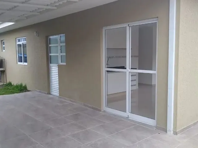 Casa com 142m² 3 quartos e 1 banheiro, para alugar, no bairro Atuba em Curitiba