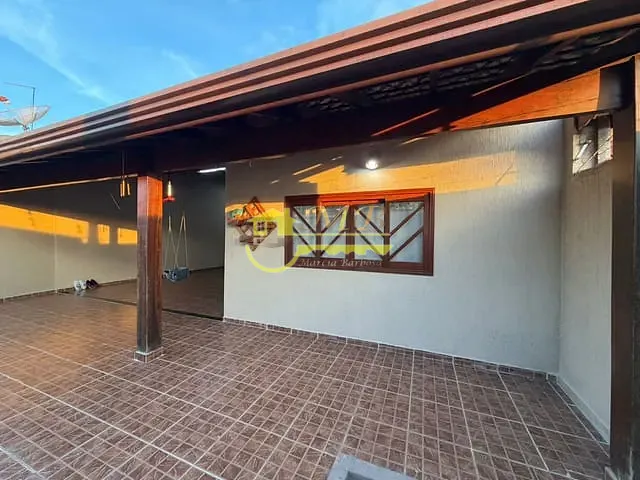 Casa 3 quartos e 2 banheiros, para alugar, no bairro Parque Universitário de Viracopos em Campinas