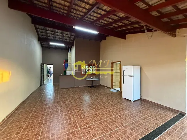 Casa 3 quartos e 2 banheiros, para alugar, no bairro Parque Universitário de Viracopos em Campinas