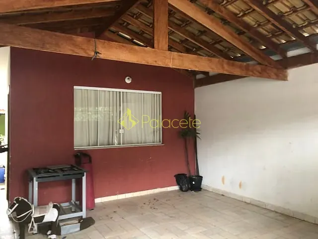 Sobrado com 125m² 3 quartos e 3 banheiros, à venda, no bairro Vila Rica em Pindamonhangaba