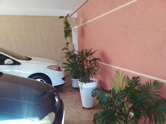 Casa com 330m² 3 quartos e 5 banheiros, à venda, no bairro Parque Nova Jandira em Jandira