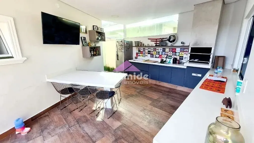 Casa, 4 quartos, 321 m² - Foto 3