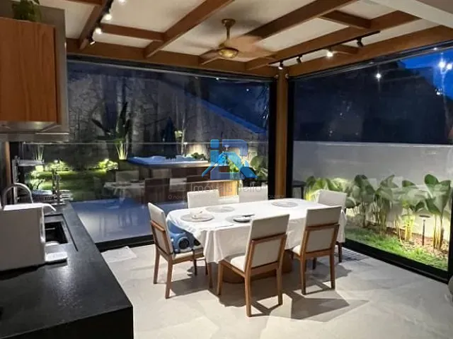 Casa com 407m² 3 quartos e 1 banheiro, à venda, no bairro Bairro Itapema em Itatiba