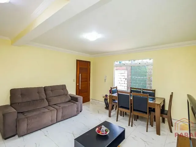 Casa com 200m² 2 quartos e 1 banheiro, para alugar, no bairro Vista Alegre em Curitiba