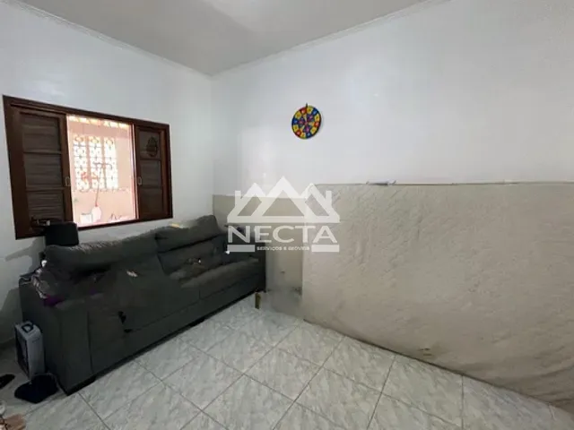 Casa com 182m² 3 quartos e 3 banheiros, à venda, no bairro Pontal de Santa Marina em Caraguatatuba