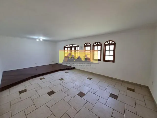 Casa com 400m² 3 quartos e 3 banheiros, à venda, no bairro Cidade Universitária II em Campinas