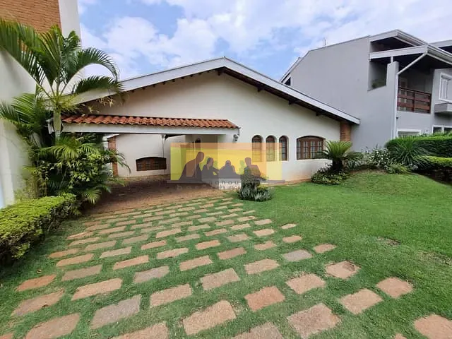 Casa com 400m² 3 quartos e 3 banheiros, à venda, no bairro Cidade Universitária II em Campinas