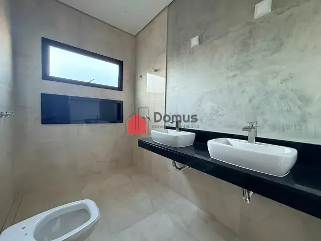 Casa com 264m² 3 quartos e 4 banheiros, à venda, no bairro Parque das Nações em Pindamonhangaba