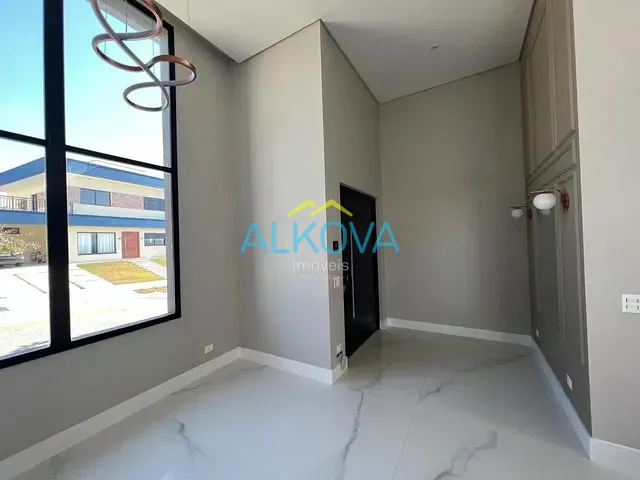 Casa com 375m² 4 quartos e 6 banheiros, à venda, no bairro Condomínio Residencial Monte Carlo em São José dos Campos