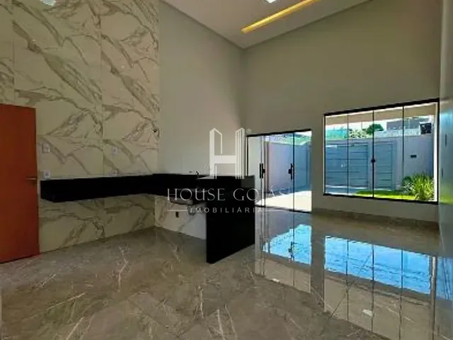Casa com 180m² 3 quartos e 2 banheiros, à venda, no bairro Ipiranga em Goiânia