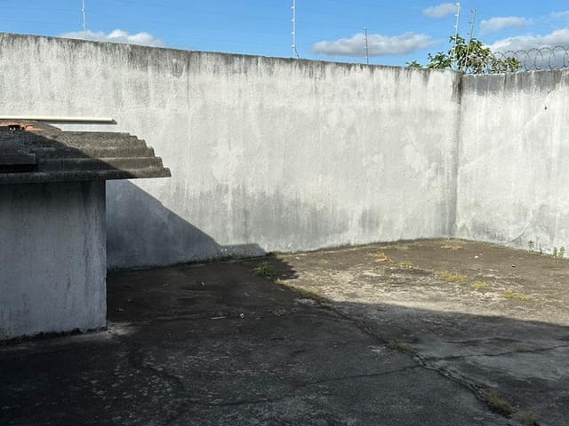 Casa com 200m² 2 quartos e 2 banheiros, à venda, no bairro Jardim liberdade em Teixeira de Freitas