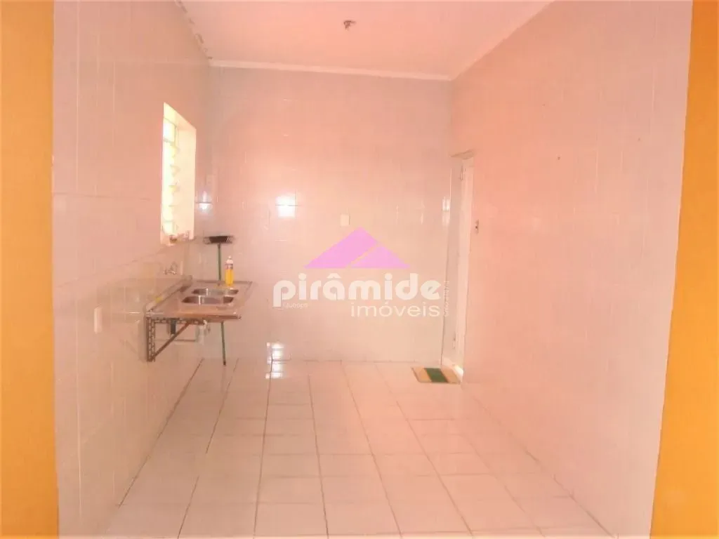 Casa, 4 quartos, 250 m² - Foto 3