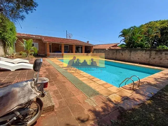 Casa com 1027m² 3 quartos e 2 banheiros, à venda, no bairro Vila Hollândia em Campinas
