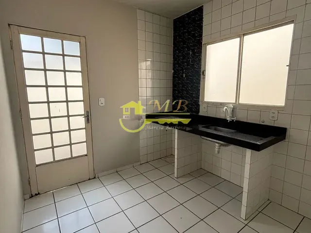 Casa 2 quartos e 1 banheiro, para alugar, no bairro Loteamento Residencial Porto Seguro em Campinas