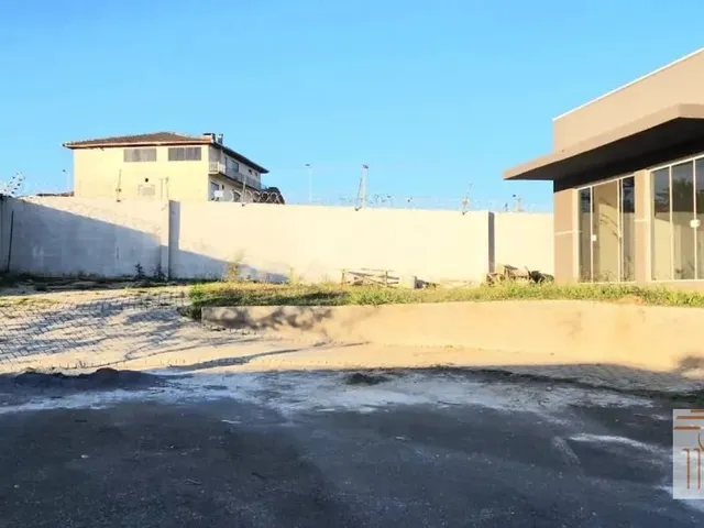 Casa com 297m² 3 quartos e 2 banheiros, à venda, no bairro Roça Grande em Colombo