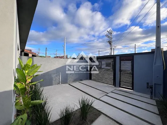Casa com 143m² 2 quartos e 2 banheiros, à venda, no bairro Pontal de Santa Marina em Caraguatatuba