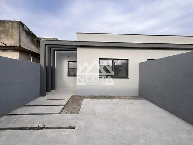 Casa com 143m² 2 quartos e 2 banheiros, à venda, no bairro Pontal de Santa Marina em Caraguatatuba