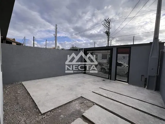 Casa com 143m² 2 quartos e 2 banheiros, à venda, no bairro Pontal de Santa Marina em Caraguatatuba