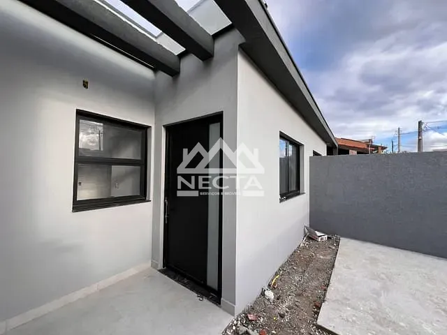 Casa com 143m² 2 quartos e 2 banheiros, à venda, no bairro Pontal de Santa Marina em Caraguatatuba