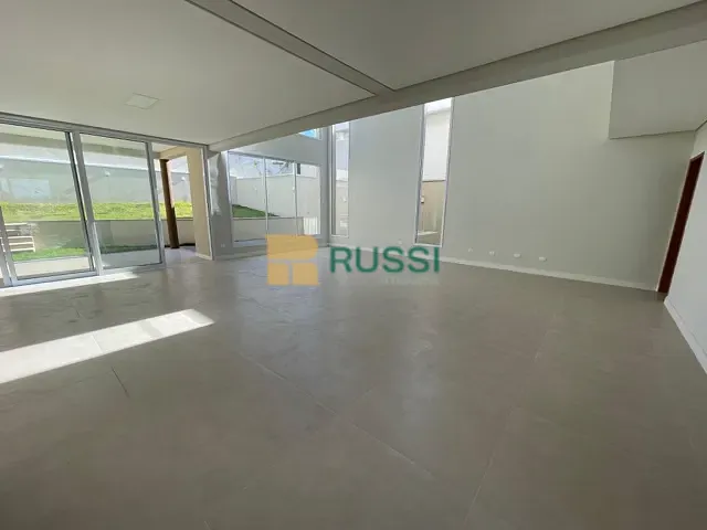 Casa 4 quartos e 4 banheiros, à venda, no bairro Condomínio Residencial Monaco em São José dos Campos