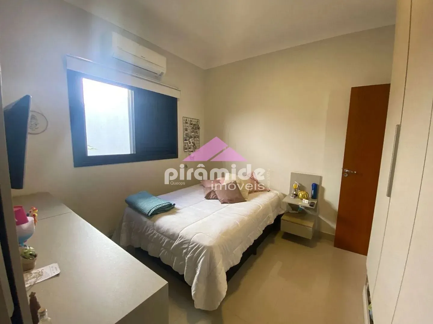 Casa, 3 quartos, 200 m² - Foto 14