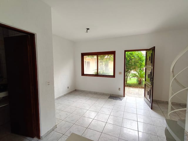 Casa 3 quartos e 1 banheiro, à venda, no bairro Maitinga em Bertioga