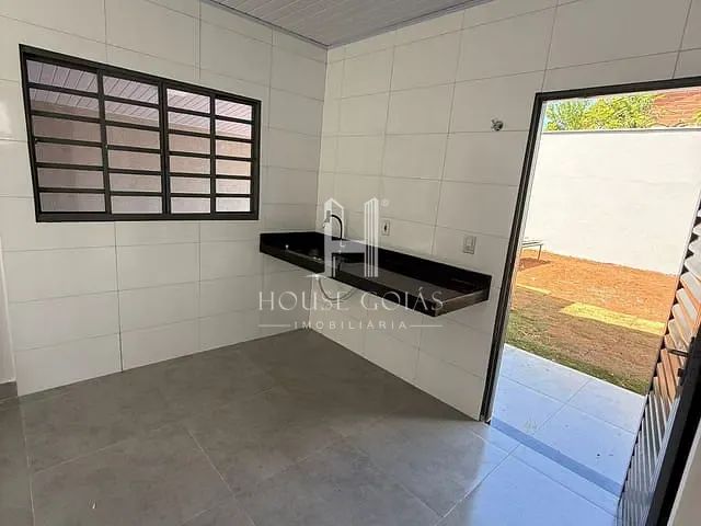 Casa com 225m² 2 quartos e 1 banheiro, à venda, no bairro Residencial Planalto em Goianira