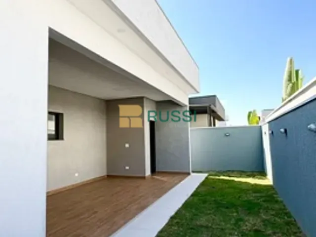 Casa com 212m² 3 quartos e 2 banheiros, à venda, no bairro Jardim Jacinto em Jacareí