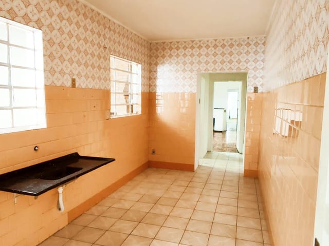 Casa com 230m², à venda, no bairro Centro em Pelotas