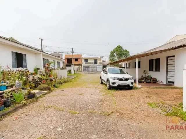 Casa 2 quartos e 1 banheiro, para alugar, no bairro Cidade Industrial em Curitiba
