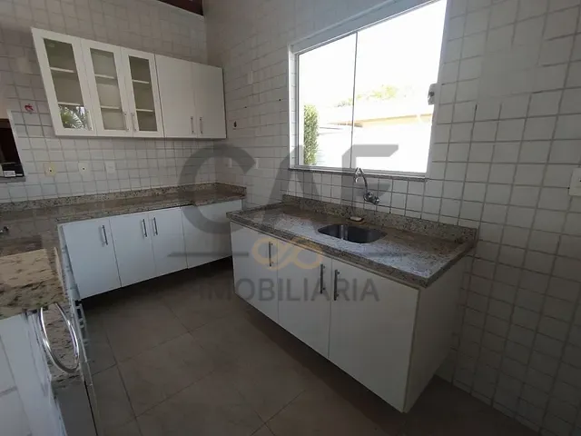 Casa com 450m² 3 quartos e 3 banheiros, à venda, no bairro Condomínio Nova Holanda em Holambra