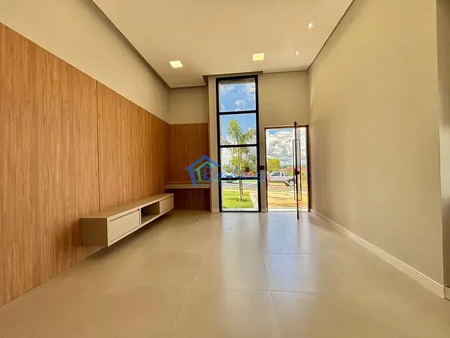Casa com 200m² 3 quartos e 4 banheiros, à venda, no bairro Jardim Regente em Indaiatuba