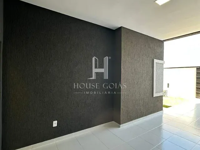 Casa com 212m² 3 quartos e 1 banheiro, à venda, no bairro Jardim Tropical em Aparecida de Goiânia