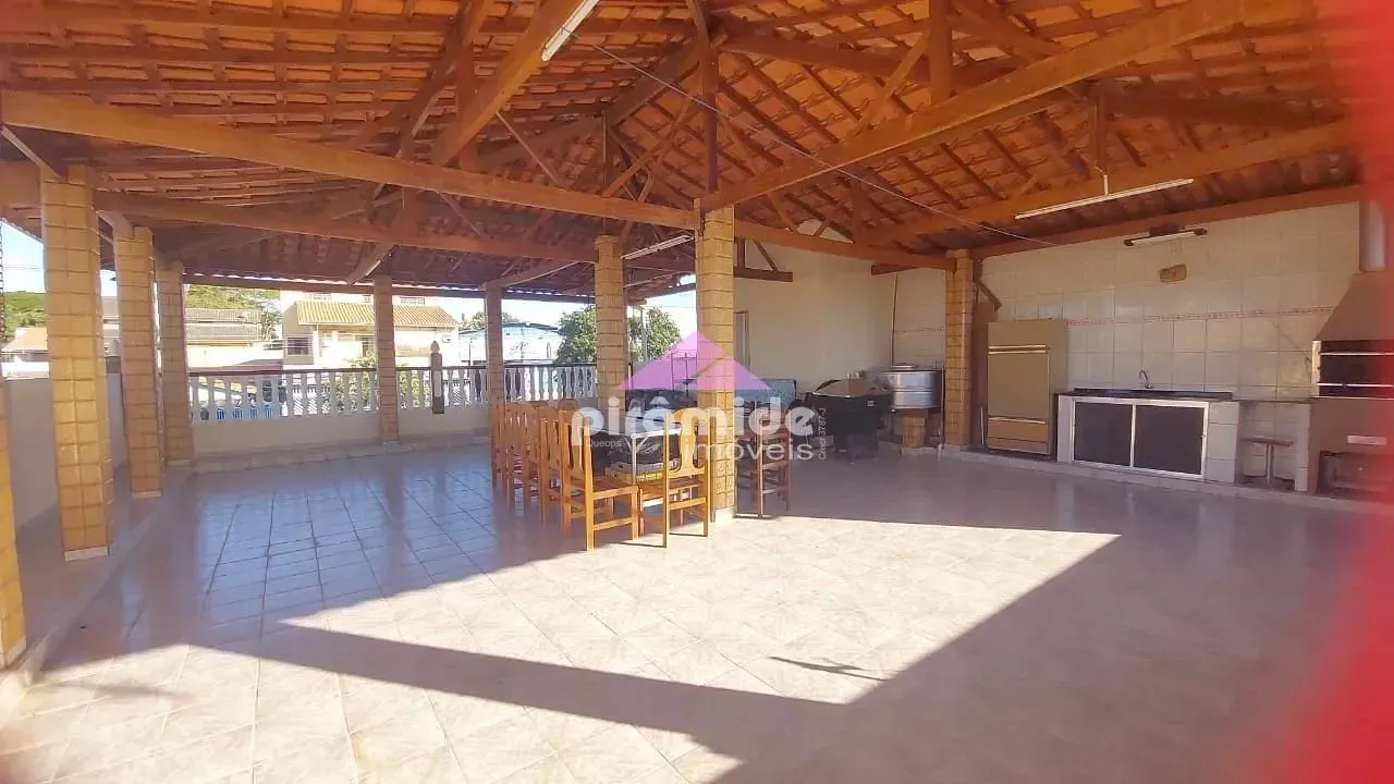 Casa, 3 quartos, 115 m² - Foto 1
