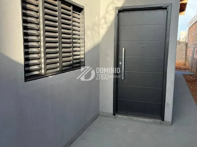 Casa 2 quartos e 1 banheiro, à venda, no bairro Jardim Maria Alice em Uberaba
