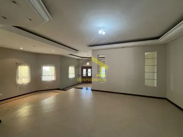 Casa com 600m² 3 quartos e 4 banheiros, à venda, no bairro Jardim do Golf I em Jandira
