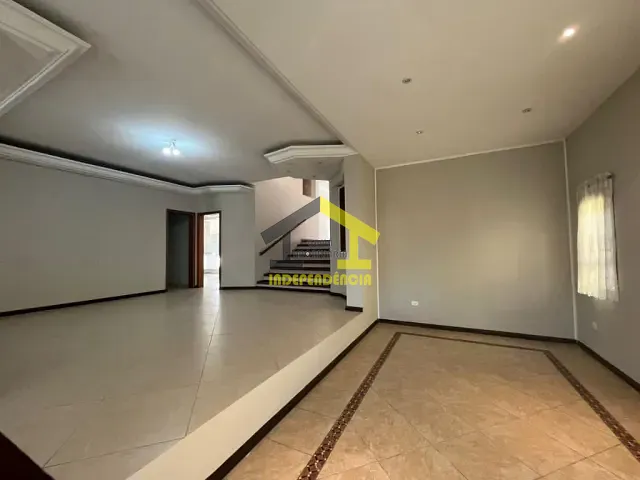 Casa com 600m² 3 quartos e 4 banheiros, à venda, no bairro Jardim do Golf I em Jandira