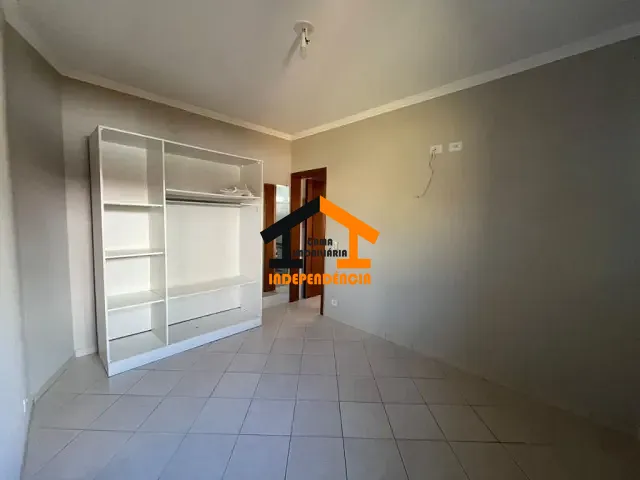 Casa com 600m² 3 quartos e 4 banheiros, à venda, no bairro Jardim do Golf I em Jandira