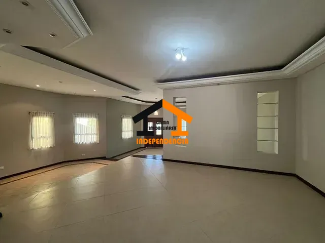 Casa com 600m² 3 quartos e 4 banheiros, à venda, no bairro Jardim do Golf I em Jandira