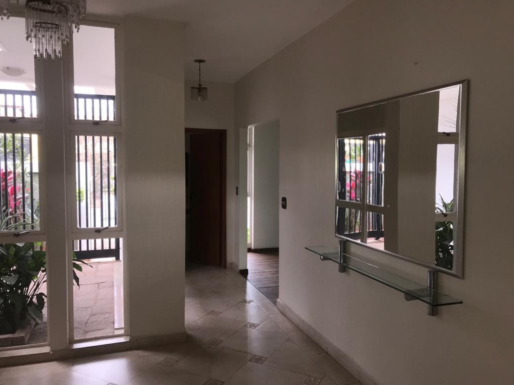 Casa, 3 quartos, 306 m² - Foto 4
