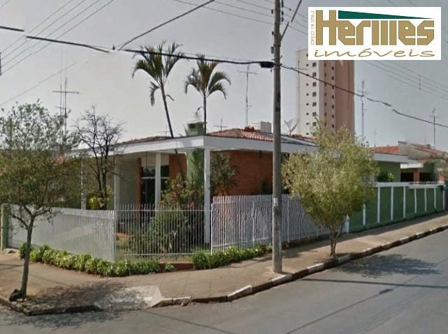 Casa, 3 quartos, 306 m² - Foto 1