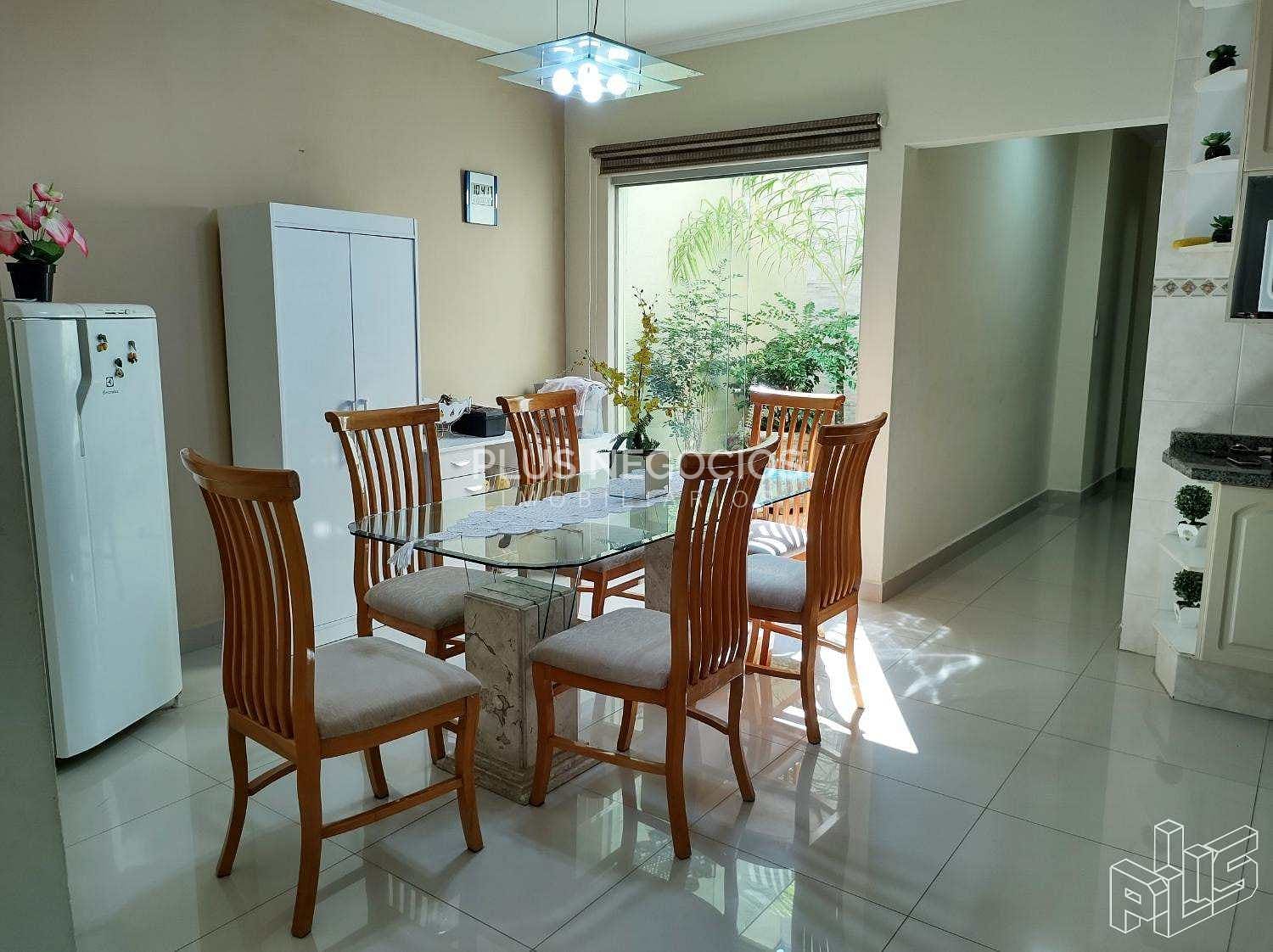 Casa à venda com 3 quartos, 230m² - Foto 7