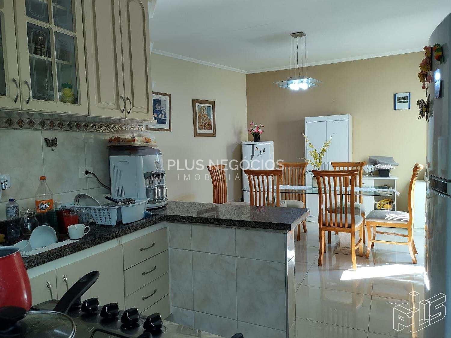 Casa à venda com 3 quartos, 230m² - Foto 19
