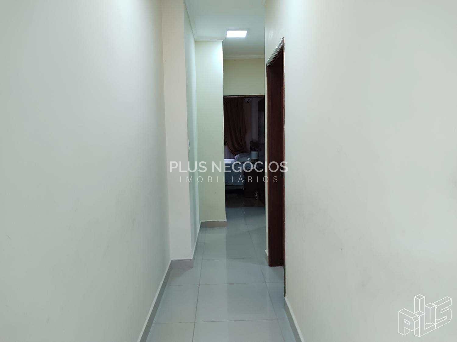 Casa à venda com 3 quartos, 230m² - Foto 20