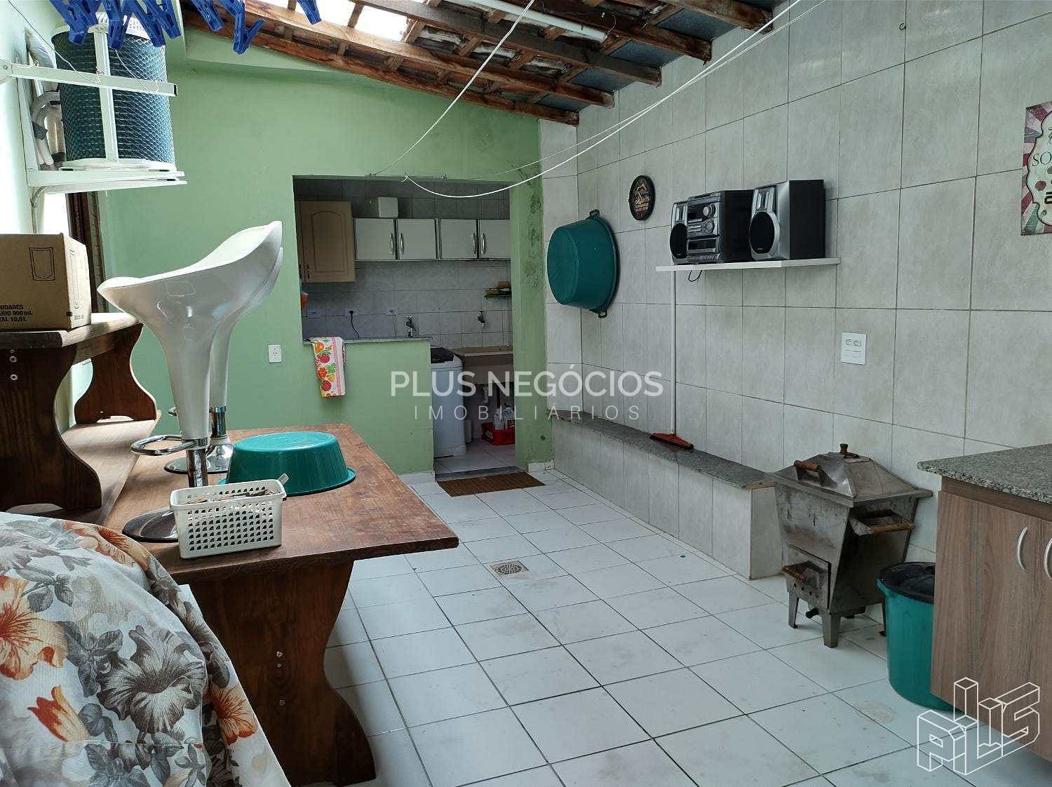 Casa à venda com 3 quartos, 230m² - Foto 31